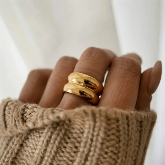 Double Layer Ring in Gold