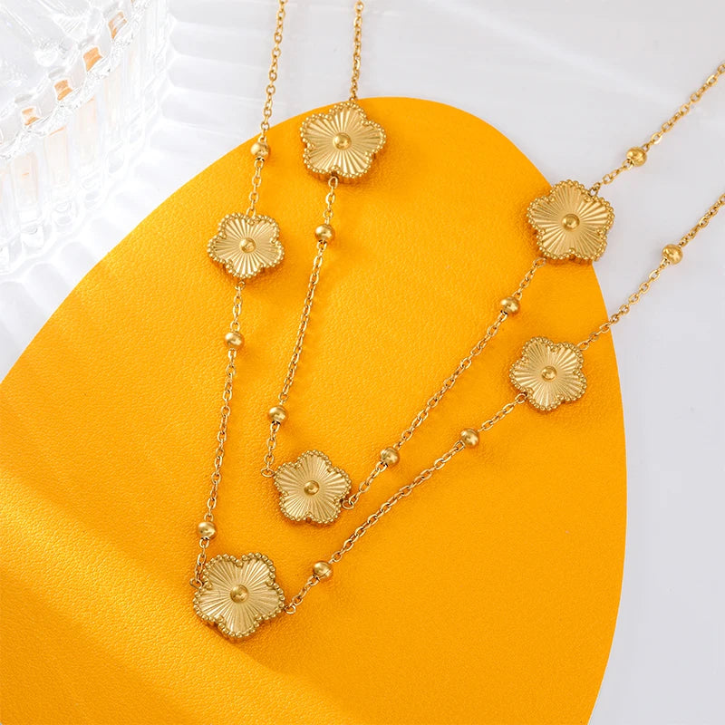Pendant Flower Five Leaf Clover Necklace