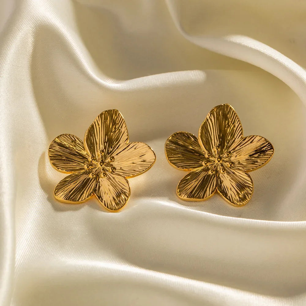 French Vintage Gold Flower Stud Earrings