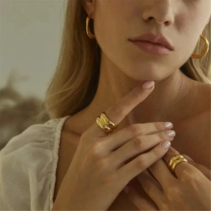 Double Layer Ring in Gold